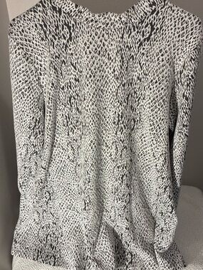 Tyler Boe Black and White Animal-Print Scoop Neck Sweater
